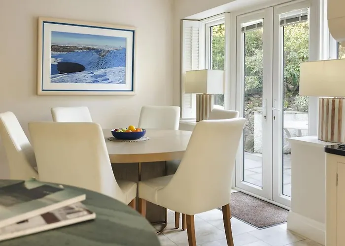 Watermead - Ridgestone * Troutbeck Bridge